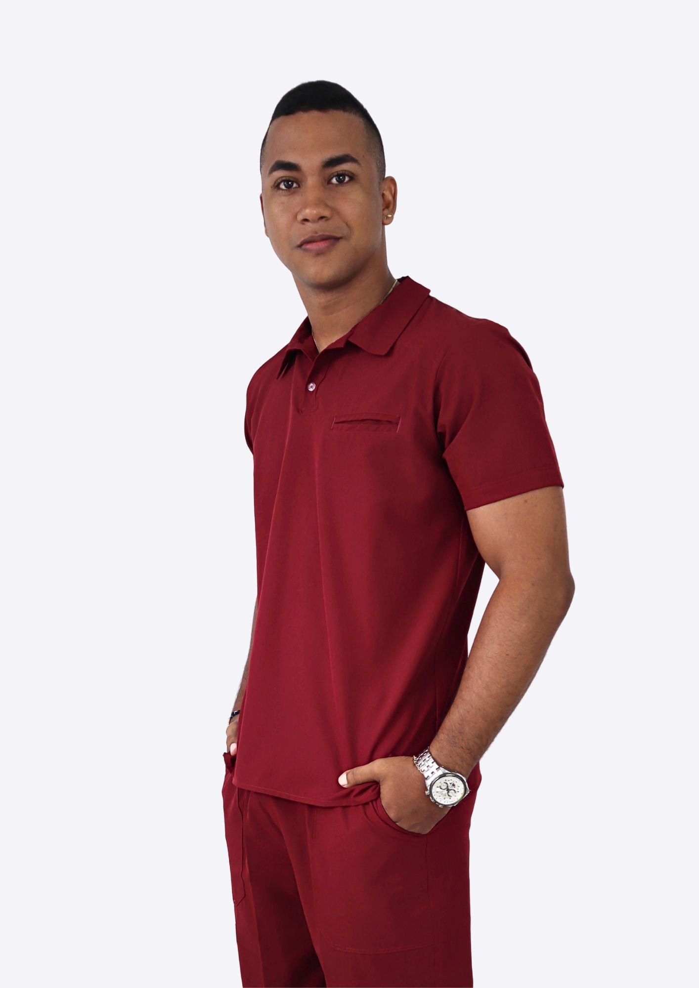 Uniforme Louis vino tinto