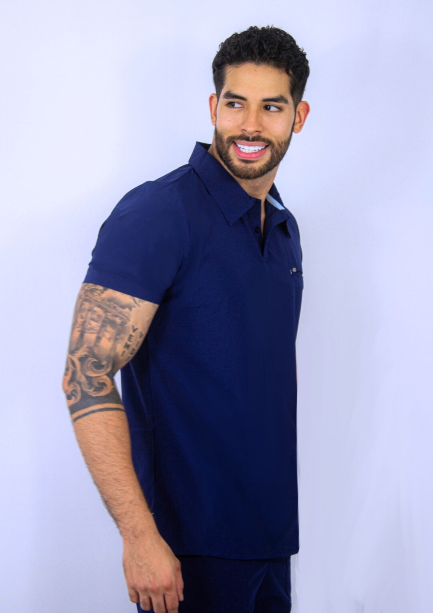 Uniforme Louis azul noche