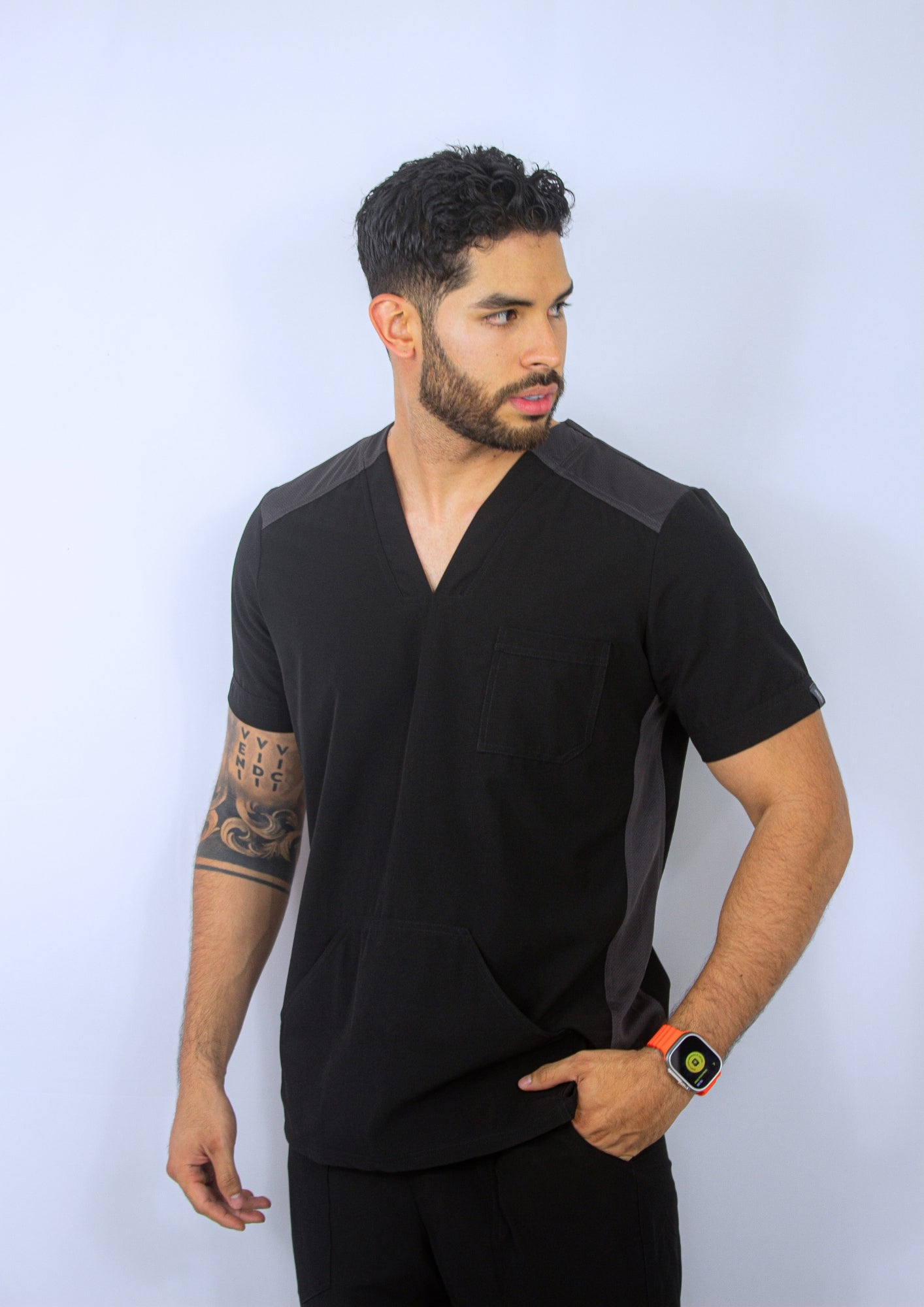 Uniforme New Classic Negro + gris