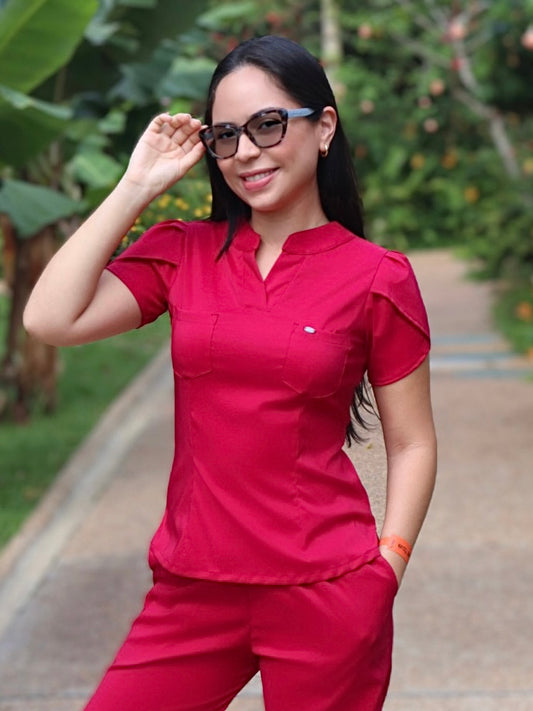 Uniforme Berenice Rojo cereza