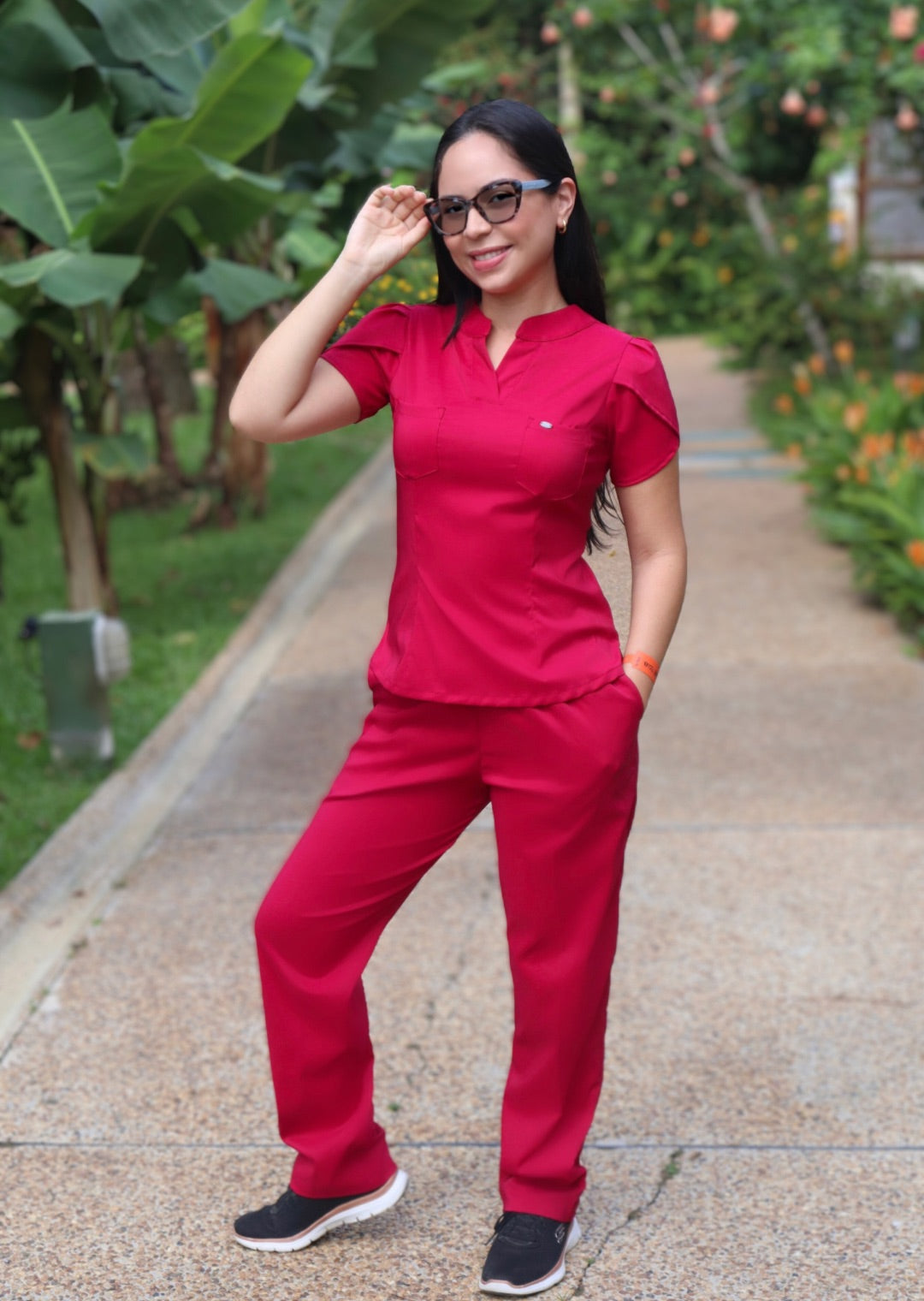Uniforme Berenice Rojo cereza
