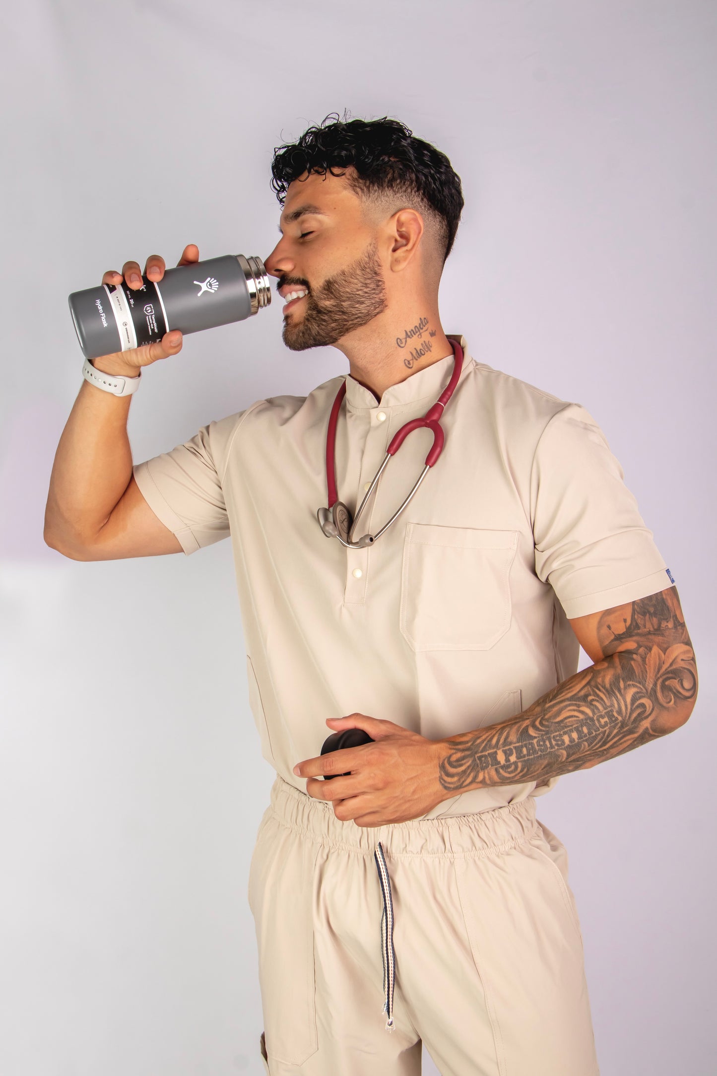 Uniforme Nerú beige