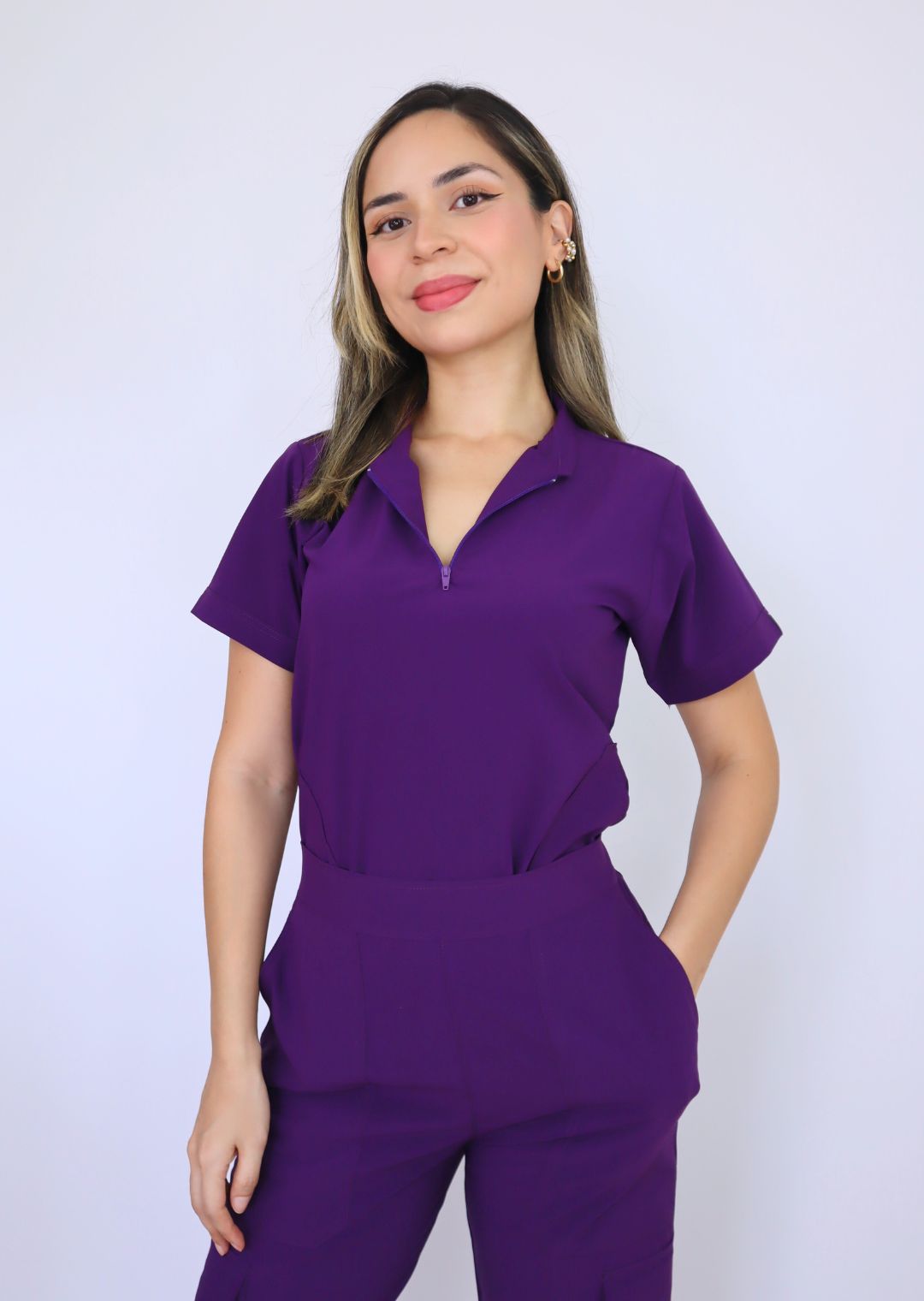 Uniforme Aline Morado ÚLTIMOS TALLA XS Y L