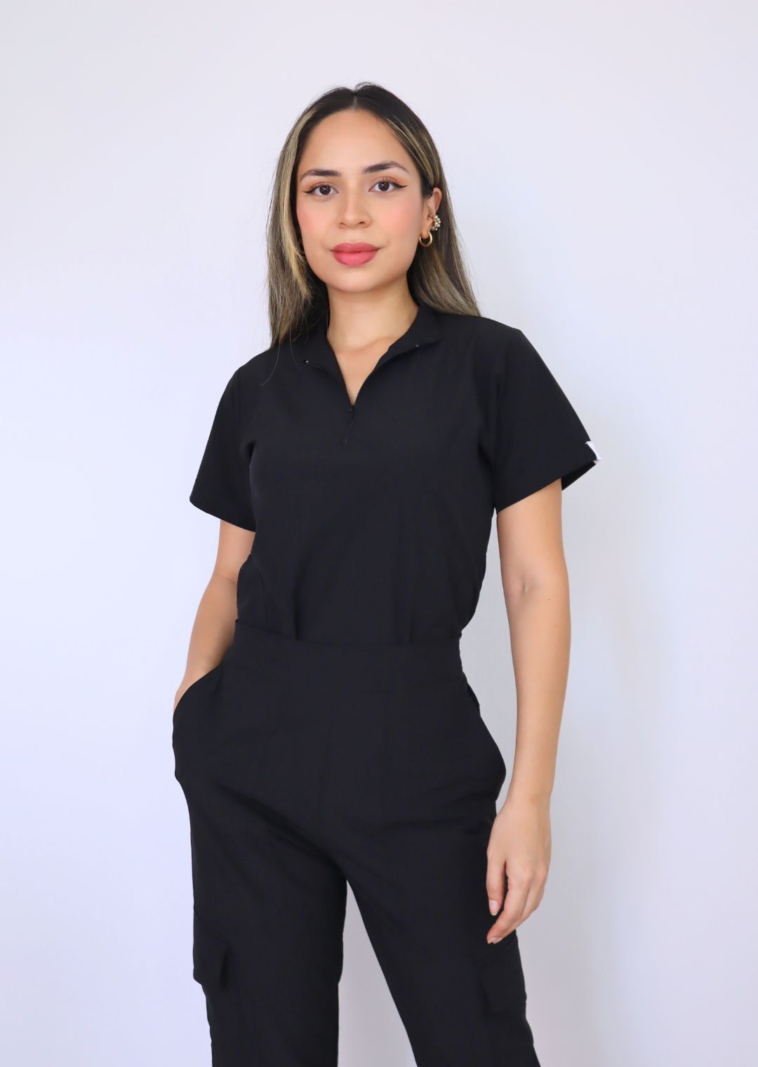 Uniforme Aline Negro ÚLTIMO TALLA XS