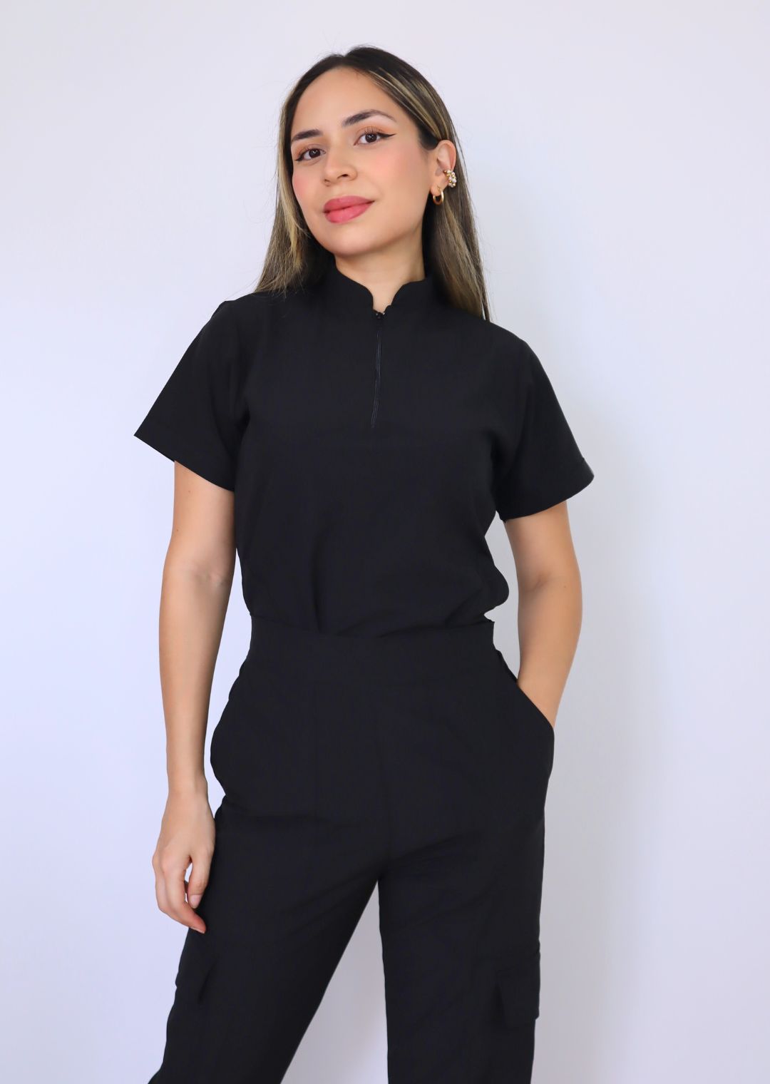 Uniforme Aline Negro ÚLTIMO TALLA XS