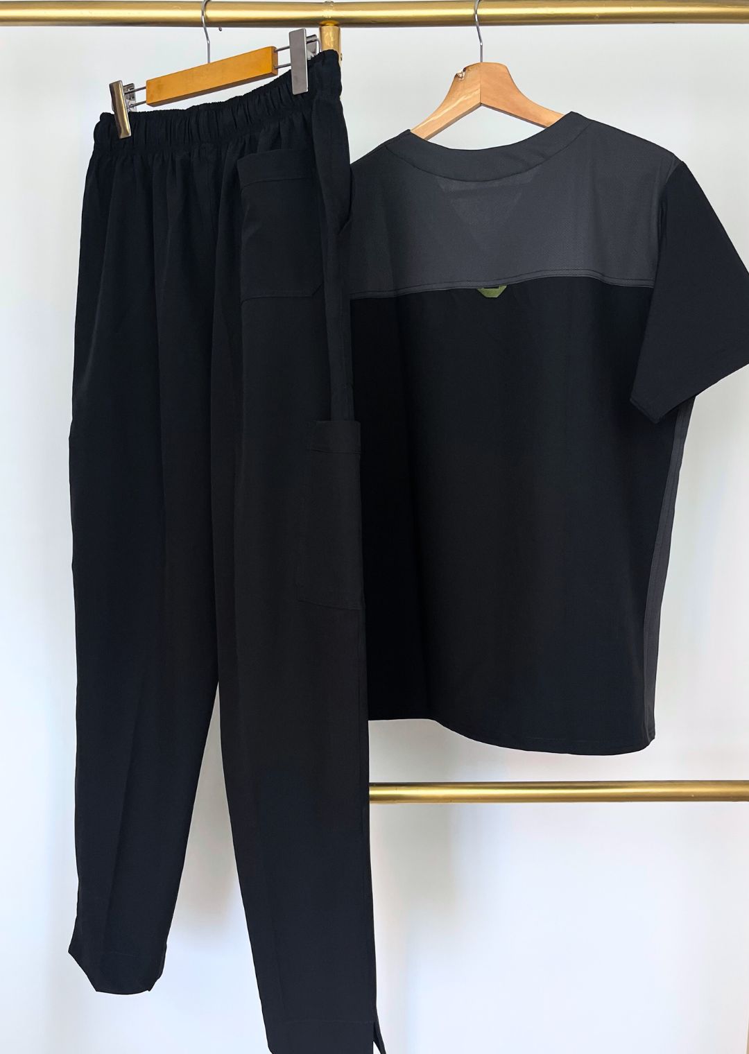 Uniforme New Classic Negro + gris