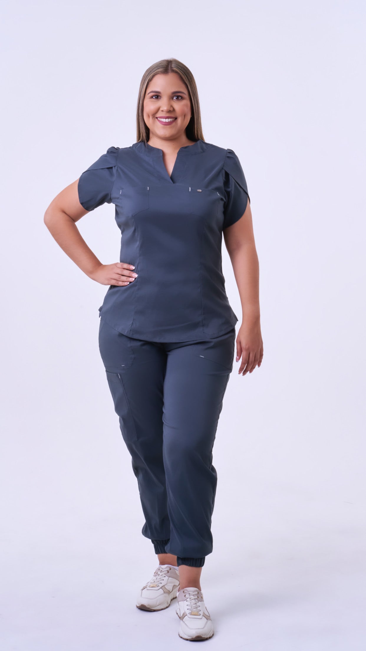 Uniforme Berenice gris