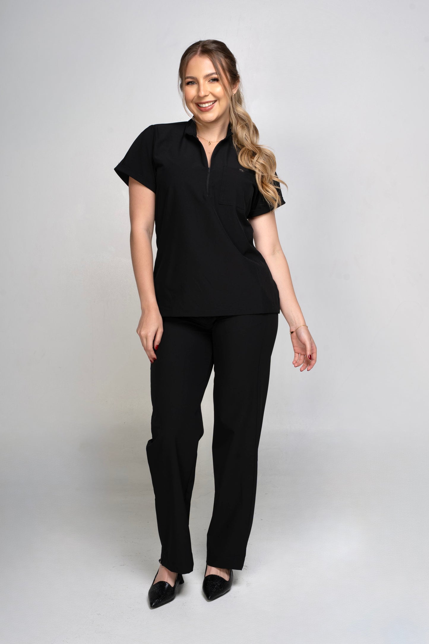 Uniforme Alice Premium color negro