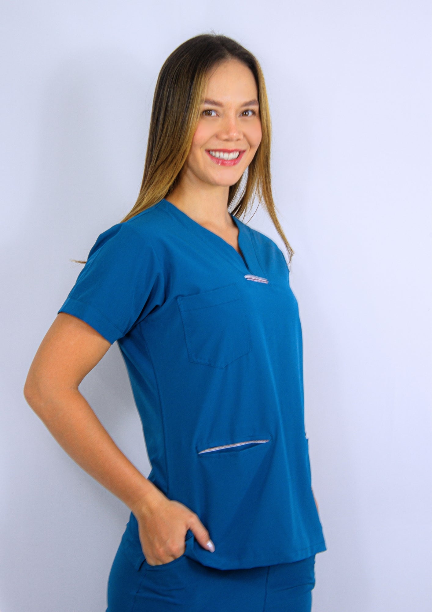 Uniforme Amelie Azul petroleo