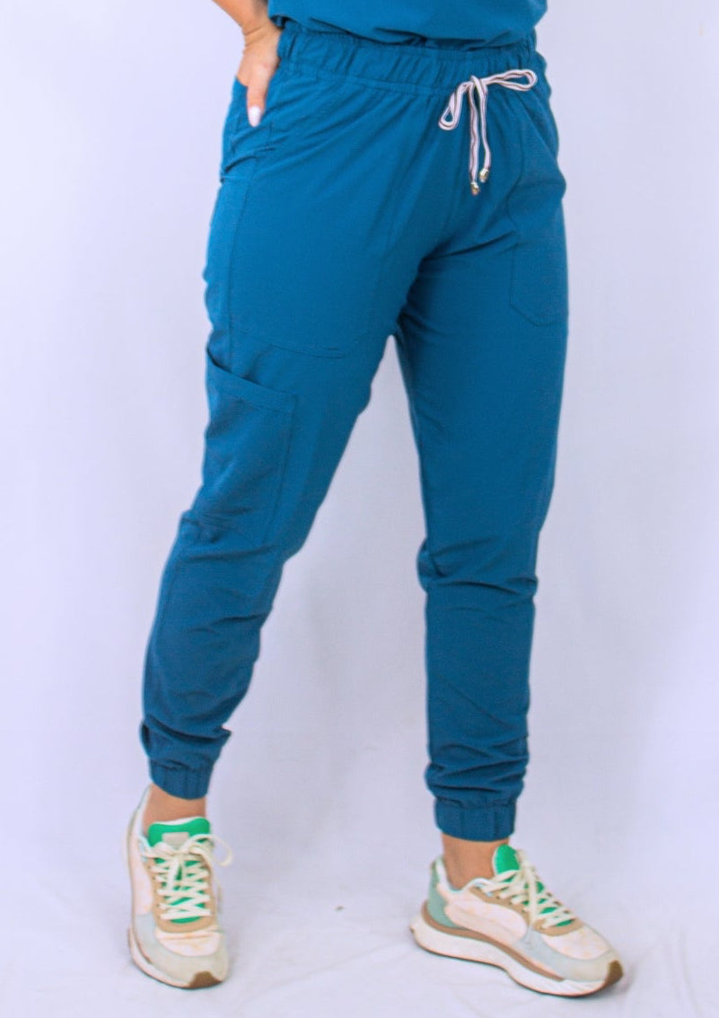 Uniforme Amelie Azul petróleo jogger - ÚLTIMO TALLA L