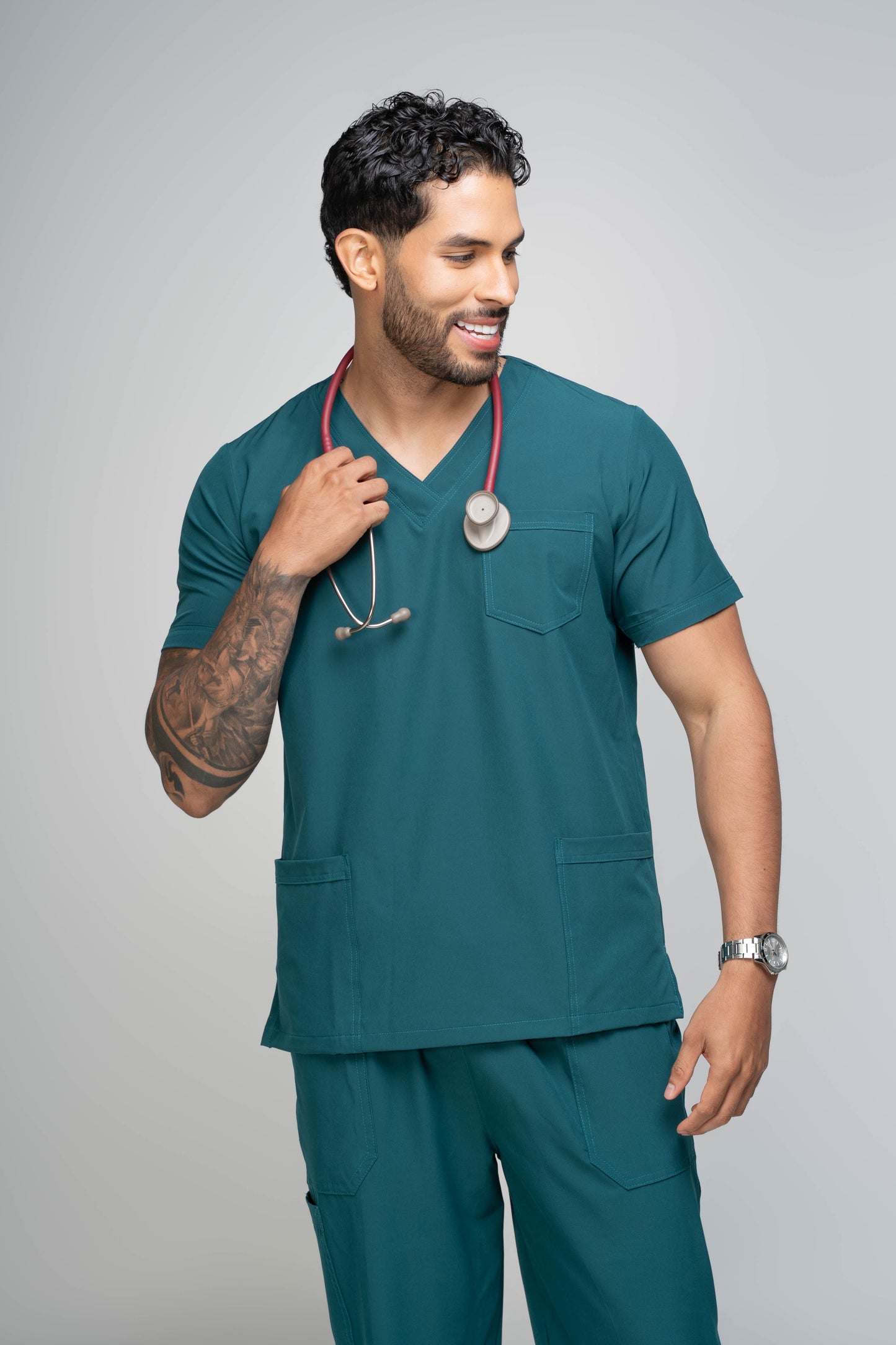 Uniforme Classic color Verde esmeralda
