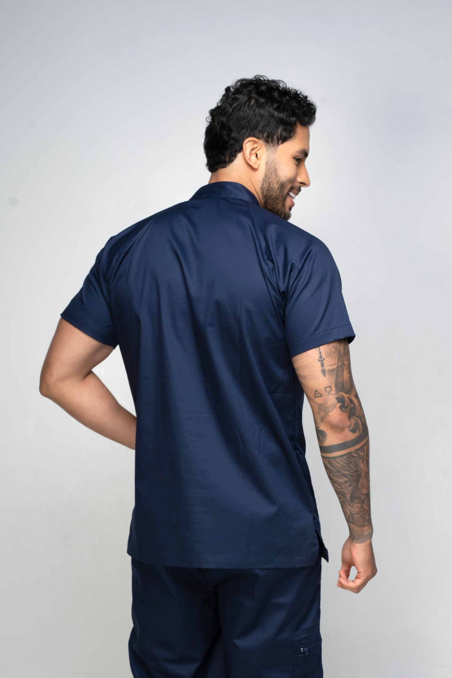 Uniforme Nerú Azul noche - Tela Algodón Antifluido