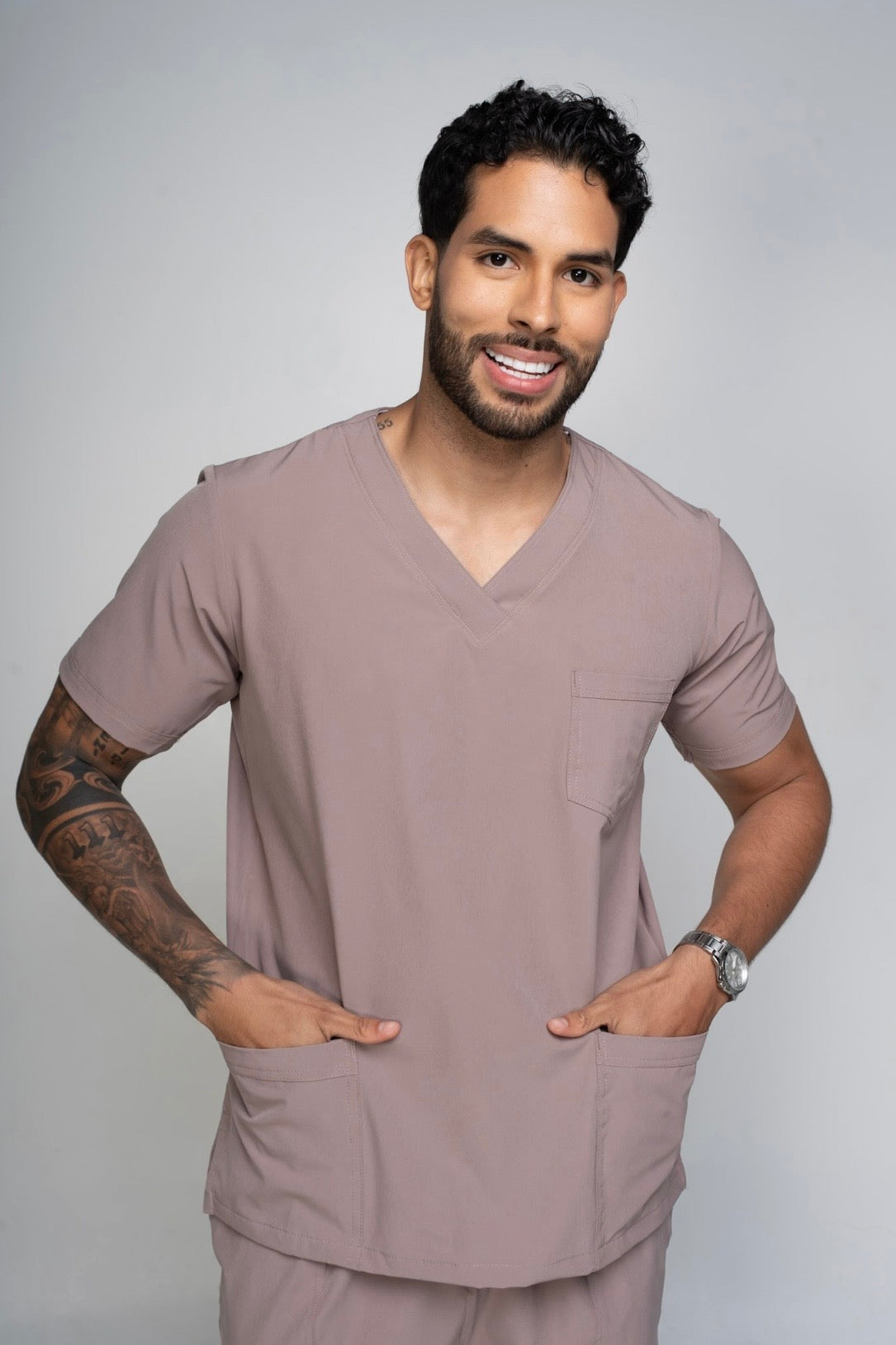 Uniforme Classic color Mocha