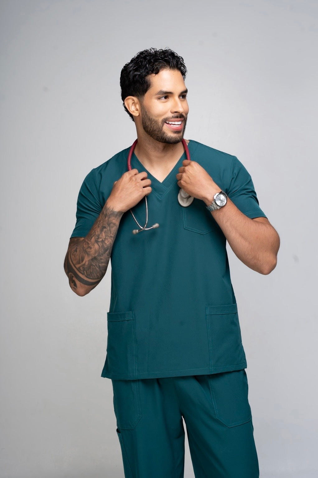 Uniforme Classic color Verde esmeralda