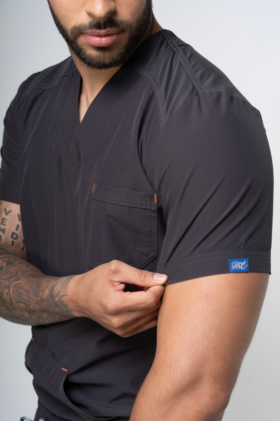 Uniforme New Classic Gris oscuro