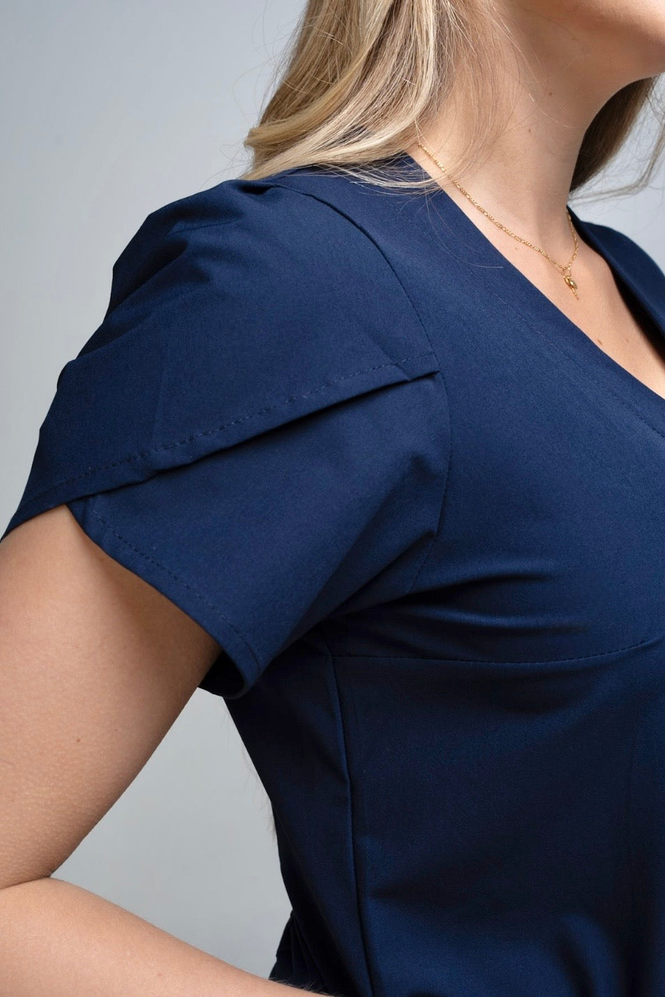 Uniforme Dama Emily Azul noche