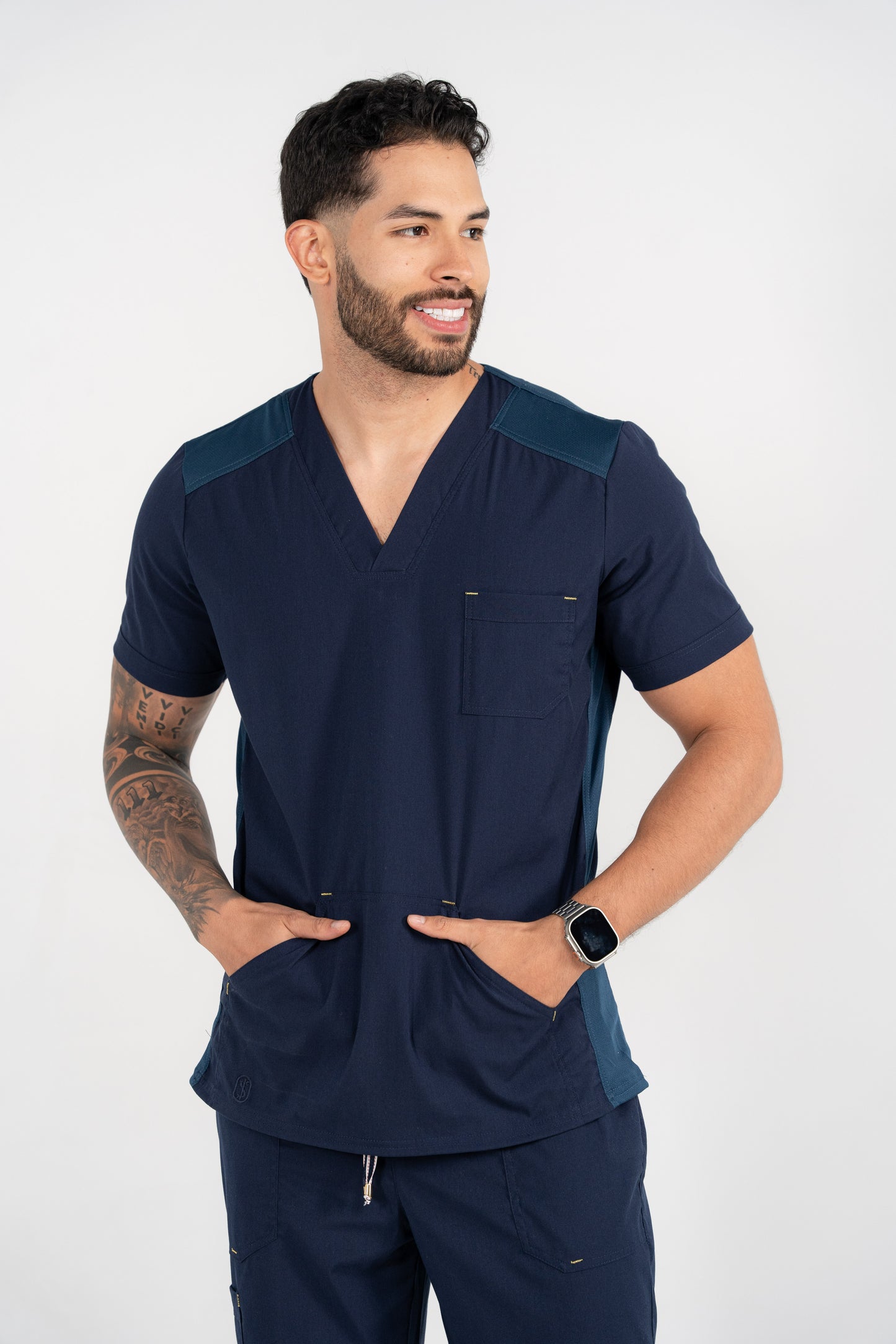Uniforme New Classic Azul noche - Tela Algodón Antifluido
